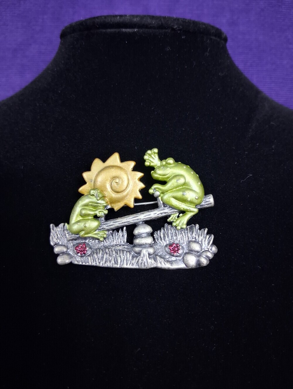 Vintage Brooch DD Darling Dash Seesaw Frogs Sun Joyful Toads Signed - Picture 2 of 7